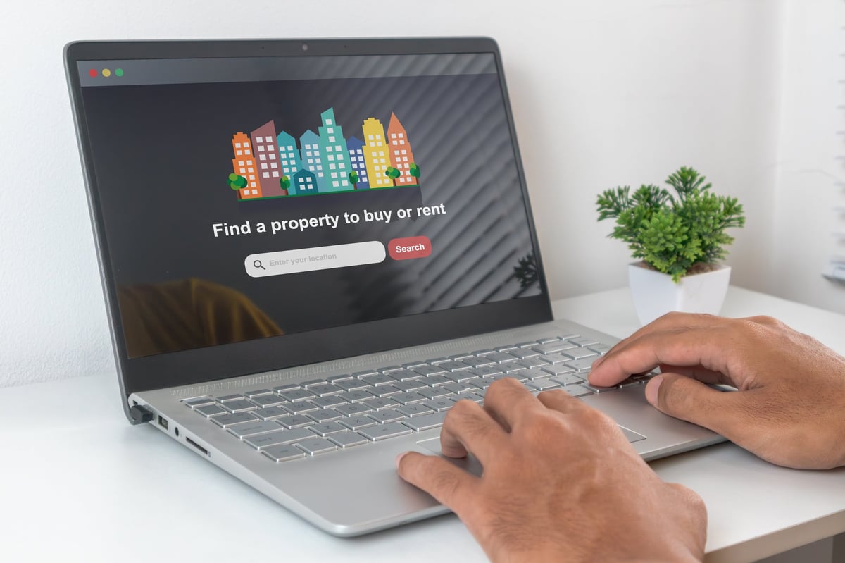 Estate agent website with property search and filtered listings